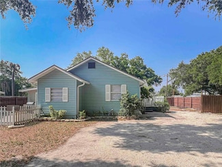 2137 Roselawn St Unit A, Sarasota, FL 34231