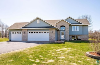 4053 Stebner Rd, Hermantown, MN 55811