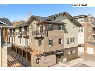 12031 SE High Creek Rd Unit A, Happy Valley, OR 97086