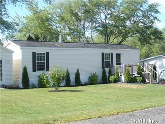 115 Sharon Rd, Syracuse, NY 13209