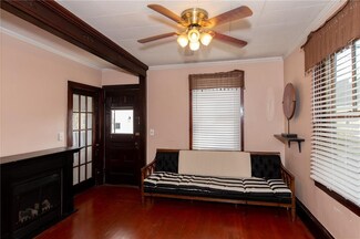 7 Union St, Warren, RI 02885