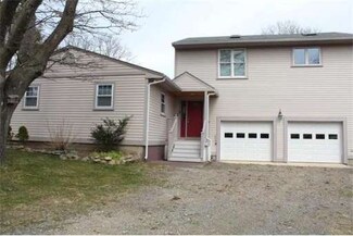 31 Crafts Rd Unit 33, Gloucester, MA 01930