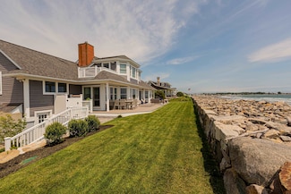2326 Ocean Blvd, Rye, NH 03870