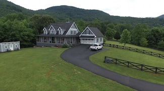 715 Gage Dr, Hiawassee, GA 30546