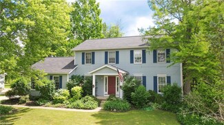 6051 Heather Ln, Hudson, OH 44236