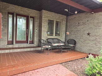 711 Lucas Ln, Jefferson, WI 53549