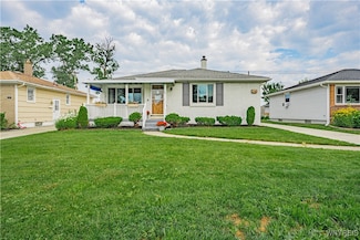24 Ceil Dr, Buffalo, NY 14227