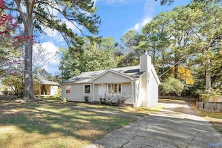 704 Larry Dr, Madison, AL 35758