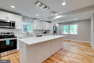 9465 Single Bird Ln, Columbia, MD 21046