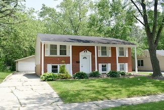 731 Union Dr, University Park, IL 60484