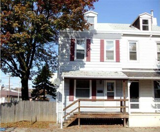 449 Franklin St, Reading, PA 19611