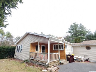 48 Church St, Cairo, NY 12413