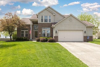 8002 Abney Ct, Westerville, OH 43082