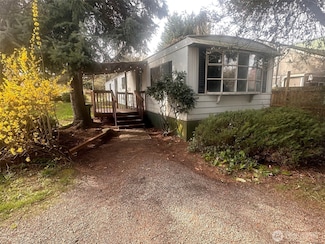 11815 40th Ave S, Tukwila, WA 98168