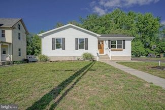 360 N Broad St, Clayton, NJ 08312