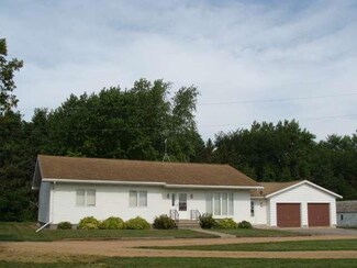 29821 Porter Ave, Morgan, MN 56266