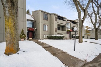 9601 Bayview Dr Unit 201, Ypsilanti, MI 48197