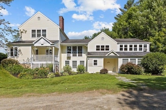 218 Shaw Hill Rd, Stowe, VT 05672