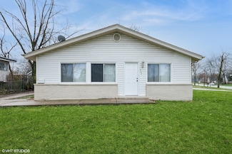 363 Winnebago St, Park Forest, IL 60466