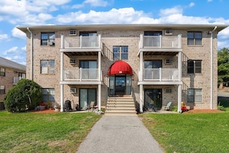 28 Kenmar Dr Unit 274, Billerica, MA 01821