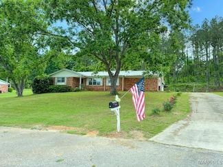 1021 Terrilynn Dr, Thomasville, AL 36784