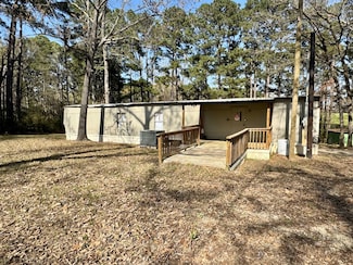87 Bullrun Rd, Zwolle, LA 71486
