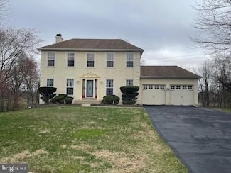 2983 Columbia Dr, Bensalem, PA 19020