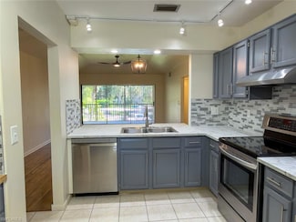 1801 Courtyard Way Unit 201, Naples, FL 34112