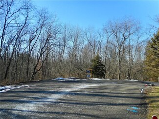 000 Evergreen Dr, Natrona Hts/Harrison Twp., PA 15065