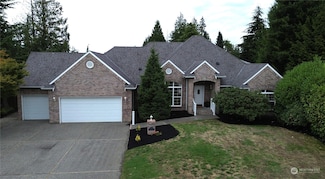 418 S 39th Place, Mount Vernon, WA 98274
