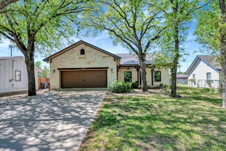 2312 Royce Dr, Arlington, TX 76016