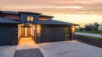 3302 Ponderosa Court 6b, Spirit Lake, IA 51360
