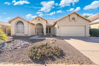 674 S Cholla St, Gilbert, AZ 85233