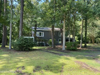 1755 E Wilmington Street Extension, Burgaw, NC 28425