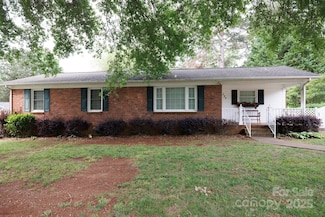 723 Rabun Ln, Rock Hill, SC 29730