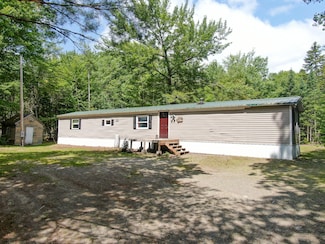 14 Vinegar Hill Rd, Lowell, ME 04493