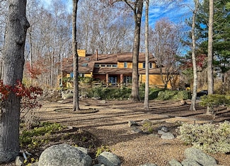 243 Spring St, Shrewsbury, MA 01545