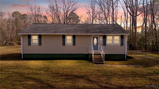 8909 Circlewood Dr, Petersburg, VA 23803