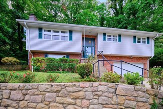 605 Bendview Dr, Charleston, WV 25314