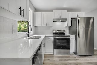 2124 Berkshire Dr, Tallahassee, FL 32304