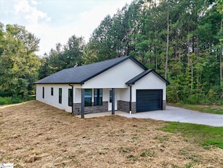 203 Ridgecrest Way, Williamston, SC 29697