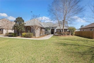 304 River Landing Dr, Slidell, LA 70461