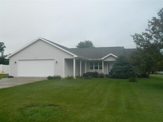 2708 Widaman St, Winona Lake, IN 46590
