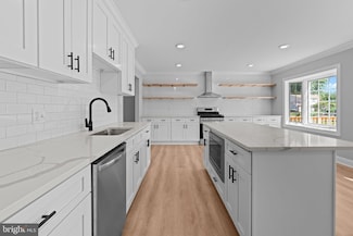 1807 Cynthia Ln, Feasterville Trevose, PA 19053