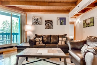 2300 Lodge Pole Cir Unit 103, Silverthorne, CO 80498