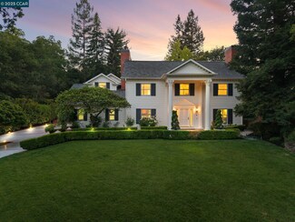 32 Kensington Ct, Alamo, CA 94507