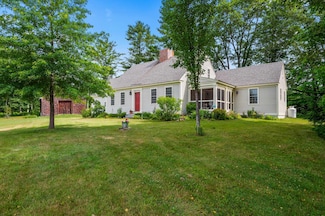 123 Village Rd, Freedom, NH 03836