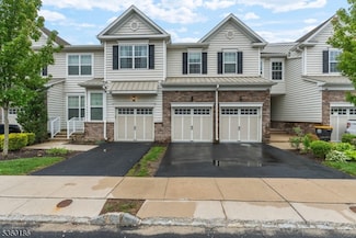 81 Autumn Ln, Skillman, NJ 08558