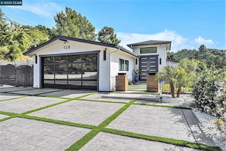 128 Castle Crest Rd, Alamo, CA 94507