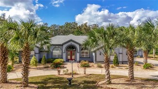 1610 N Essex Ave, Hernando, FL 34442
